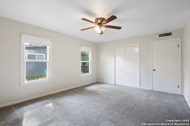 Listing photo id 14 for 818 Cherry  