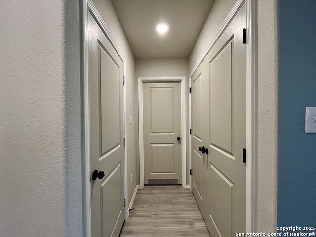 Image 16 of 36 For 10607 De Gonzalo Way