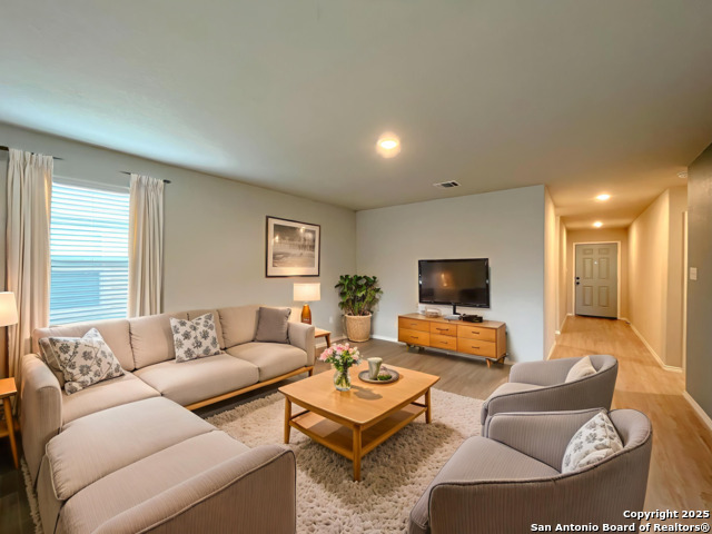Image 2 of 36 For 10607 De Gonzalo Way