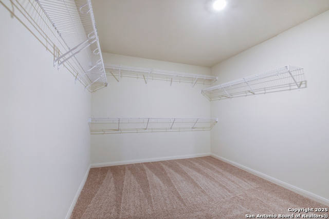 Image 4 of 22 For 15022 Telfaire Meadow