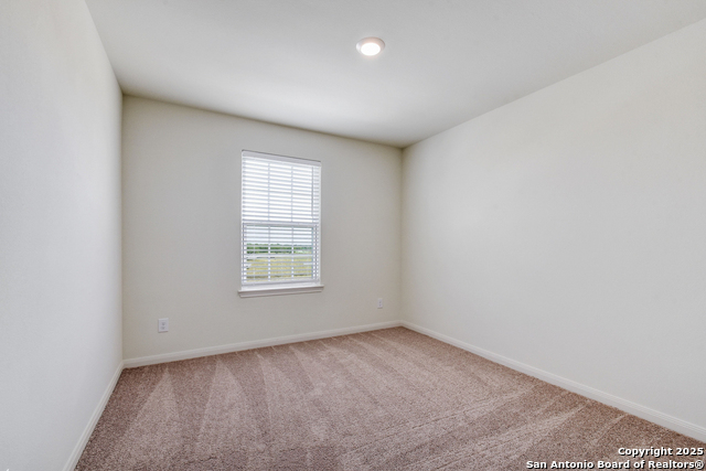 Image 5 of 22 For 15022 Telfaire Meadow