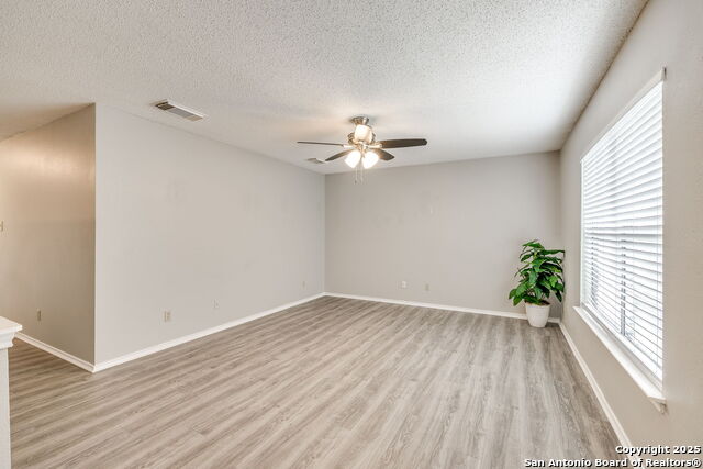 Image 18 of 40 For 8307 Tavern Pt