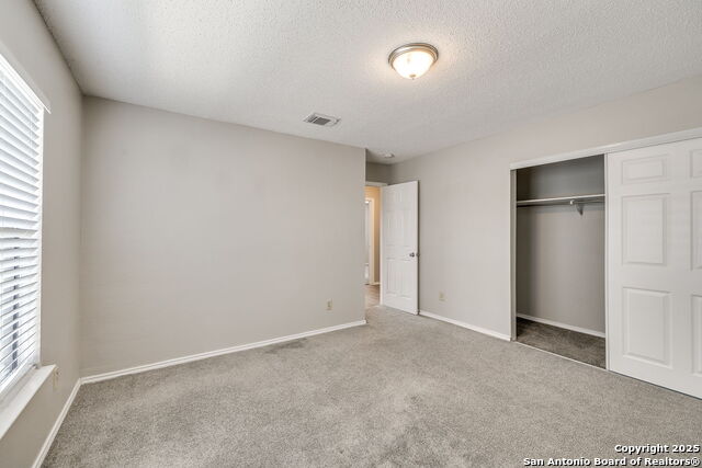 Image 36 of 40 For 8307 Tavern Pt