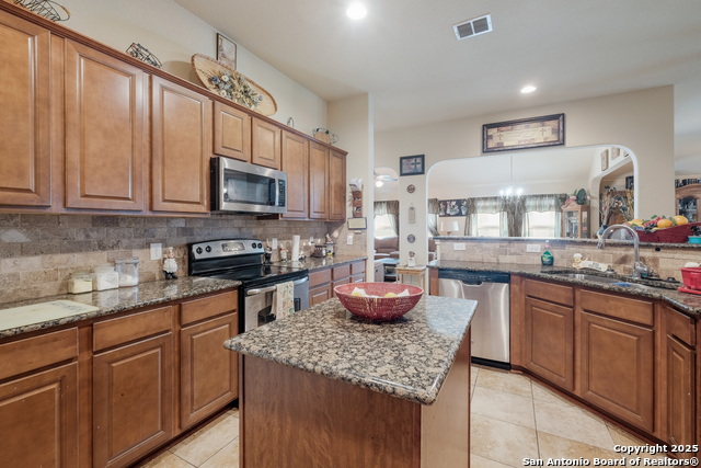 Image 6 of 13 For 3157 Birch Bend
