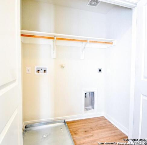 Image 11 of 15 For 10314 Candlewood  102