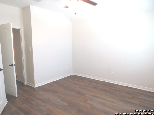 Image 8 of 15 For 10314 Candlewood  102