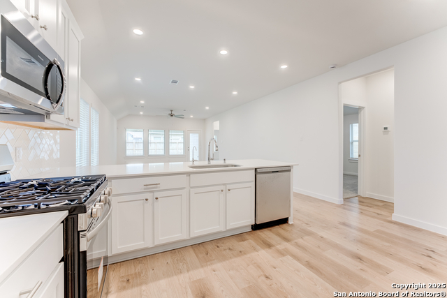 Image 3 of 11 For 1558 Estelea Grove