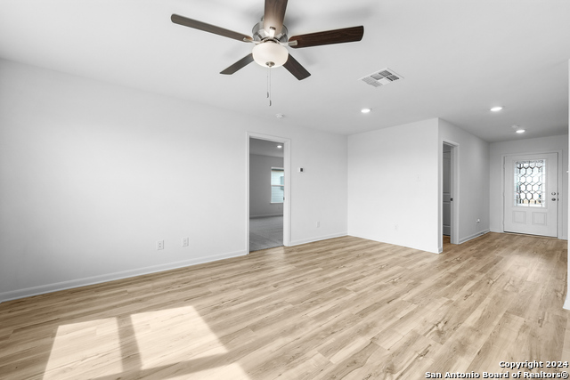 Image 3 of 30 For 16020 Imes Way