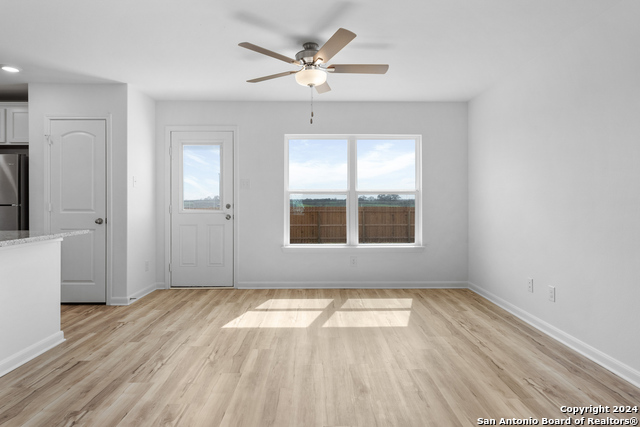 Image 5 of 30 For 16020 Imes Way