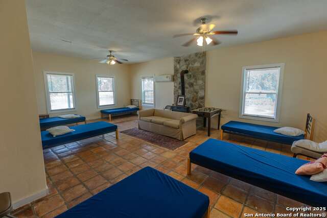 Image 13 of 28 For 7802 Ranch Rd 1051