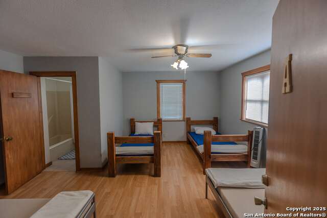 Image 6 of 28 For 7802 Ranch Rd 1051