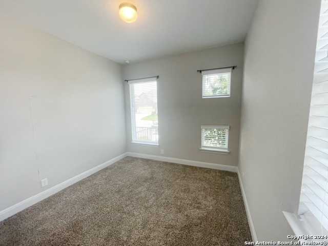 Listing photo id 25 for 22266 Akin Doe