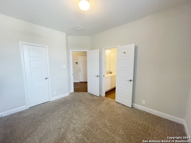 Listing photo id 30 for 22266 Akin Doe