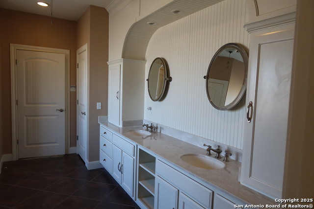 Image 15 of 29 For 178 Spring Creek Circle