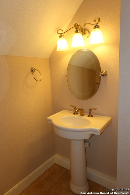 Image 28 of 29 For 178 Spring Creek Circle