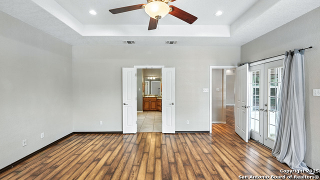 Image 18 of 44 For 1435 Meadow Glen