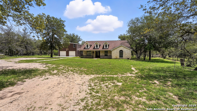 Image 5 of 44 For 1435 Meadow Glen