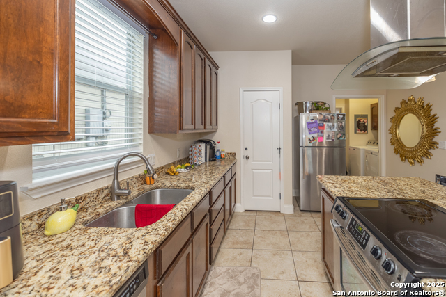 Image 11 of 29 For 1026 Ave H  