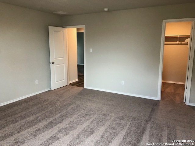 Listing photo id 11 for 9015 Little Hoss