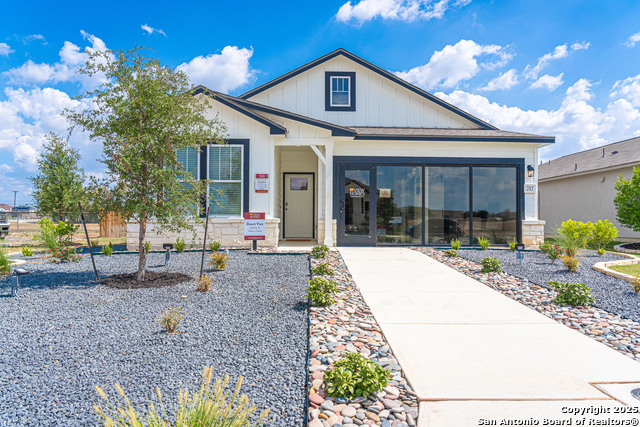 Details for 717 Willowbrook, New Braunfels, TX 78130
