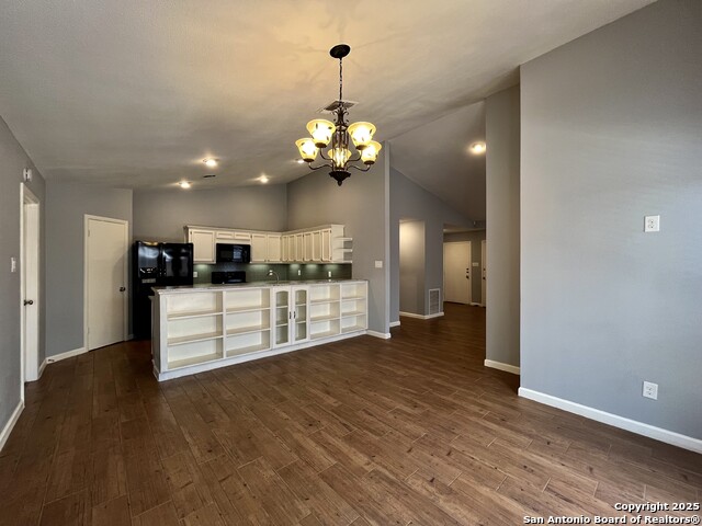 Image 15 of 36 For 6607 Honey Hill
