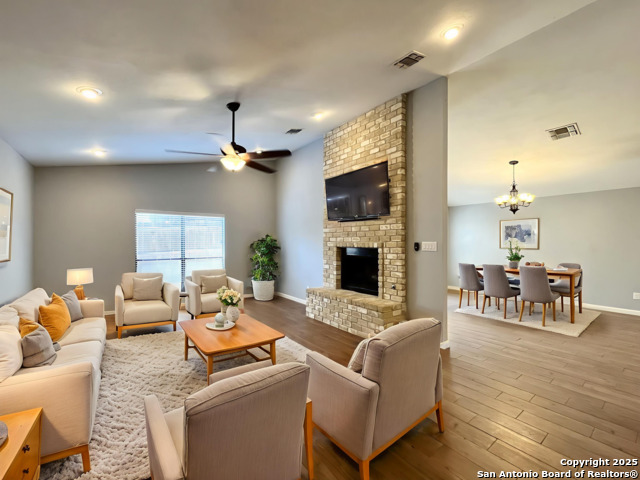 Image 2 of 36 For 6607 Honey Hill