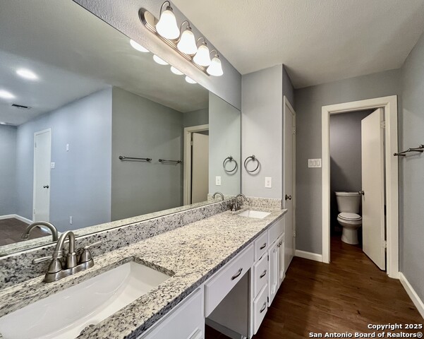 Image 22 of 36 For 6607 Honey Hill