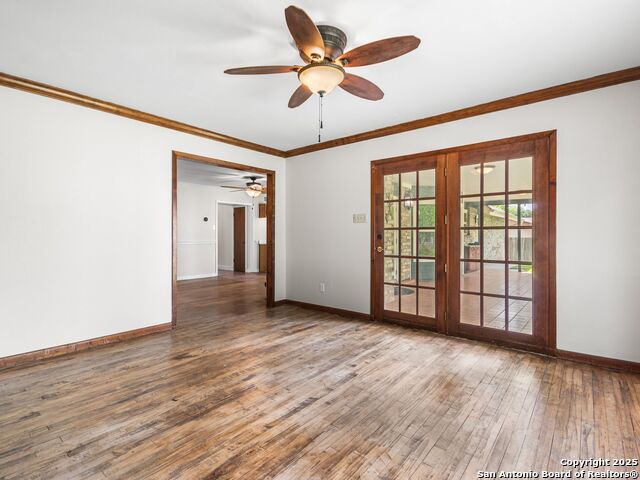 Listing photo id 16 for 6307 Pickering Drive