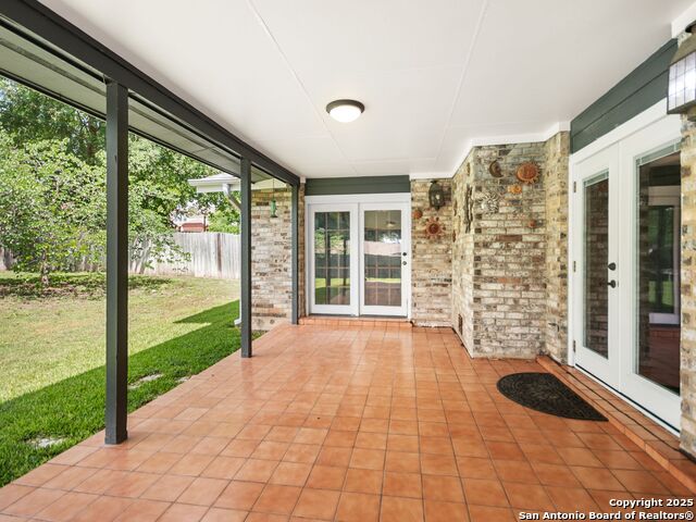 Listing photo id 31 for 6307 Pickering Drive