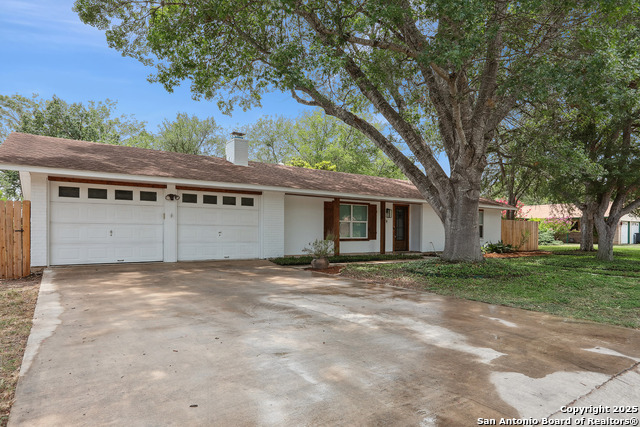 Details for 1334 Carnation, New Braunfels, TX 78130