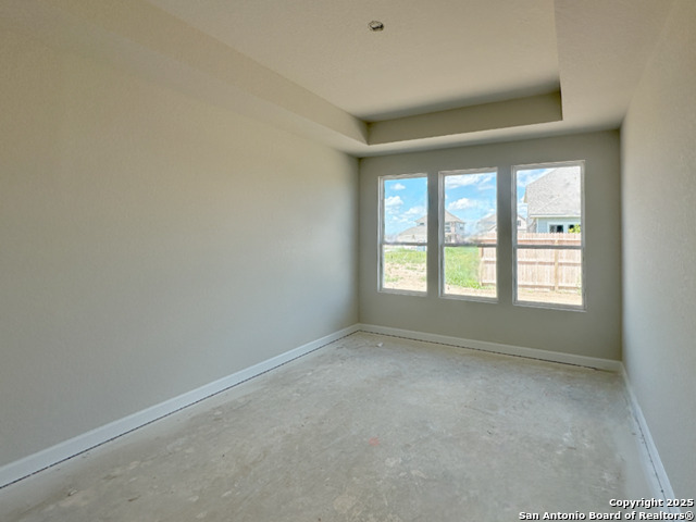Image 11 of 41 For 155 Mallorys Way