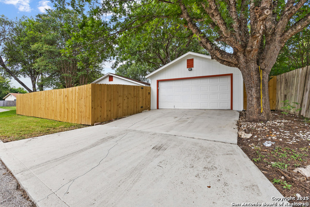 Image 5 of 37 For 5251 Gordon Cooper