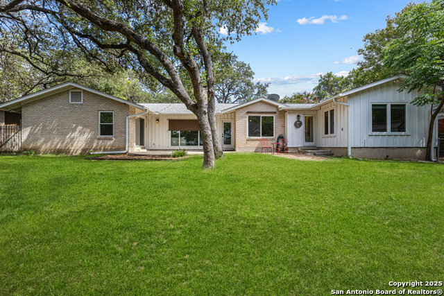 Listing photo id 22 for 8731 Oak Ledge