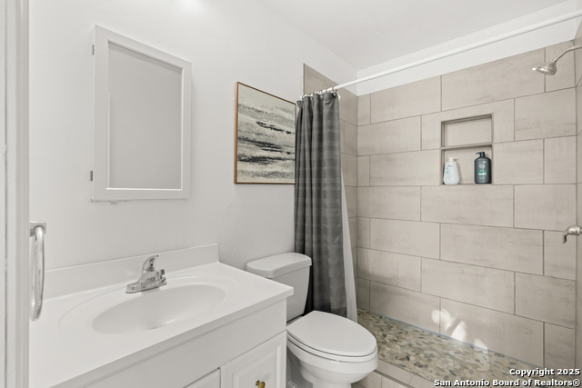 Image 16 of 105 For 101 Campbell Rd 3