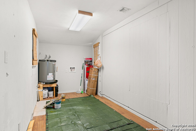 Image 19 of 105 For 101 Campbell Rd 3