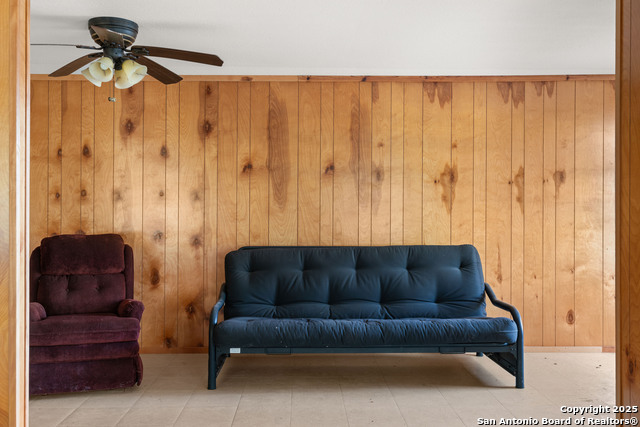 Image 26 of 105 For 101 Campbell Rd 3