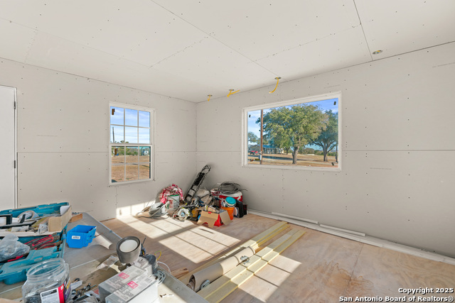 Image 35 of 105 For 101 Campbell Rd 3