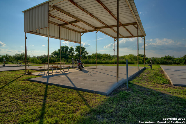 Image 53 of 105 For 101 Campbell Rd 3