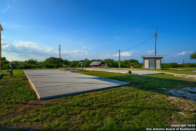 Image 59 of 105 For 101 Campbell Rd 3