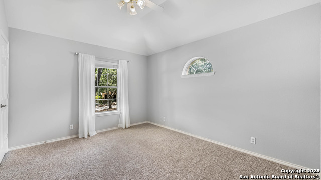 Listing photo id 12 for 1106 Tokalon