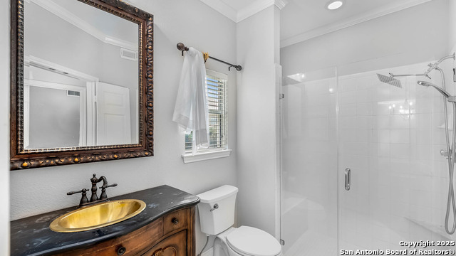 Listing photo id 13 for 1106 Tokalon