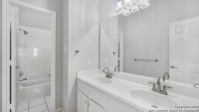 Listing photo id 14 for 1106 Tokalon