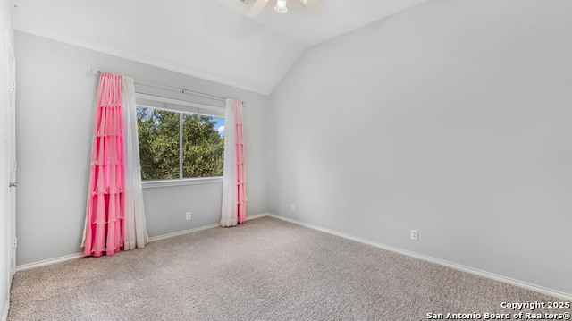 Listing photo id 19 for 1106 Tokalon