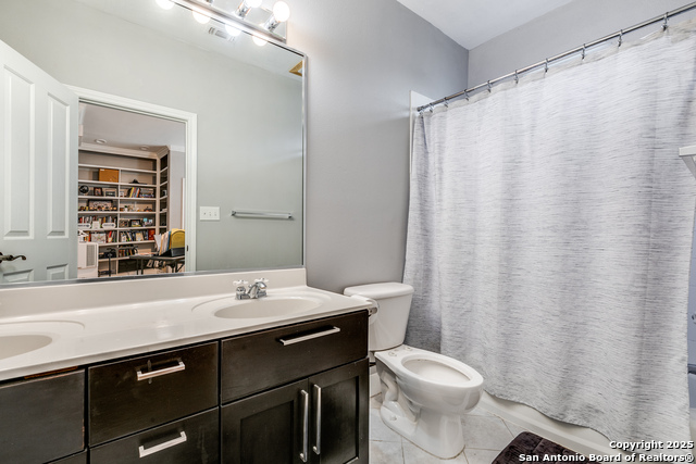 Image 18 of 24 For 225 Mulberry Unit 227-1 E 227-1