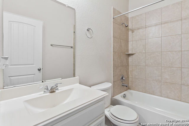 Image 10 of 24 For 6822 Titan Park