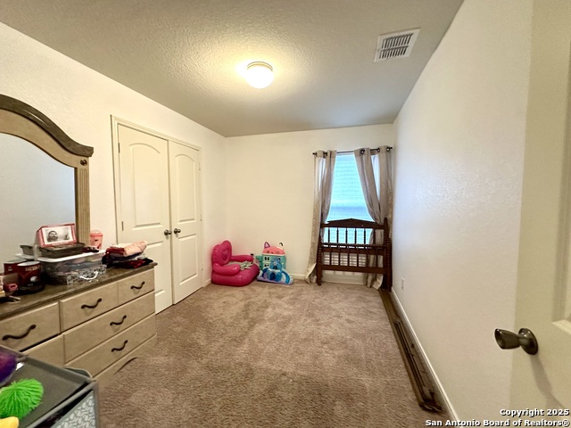 Image 15 of 35 For 2927 Emery  