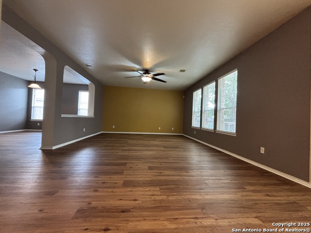 Image 14 of 27 For 20903 Foothill Pine