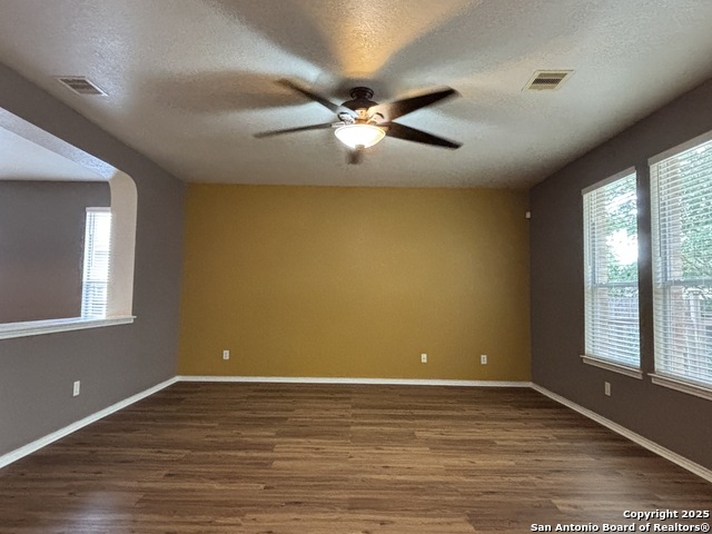 Image 7 of 27 For 20903 Foothill Pine