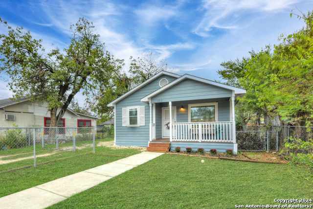 Details for 453 Mitchell St W, San Antonio, TX 78204
