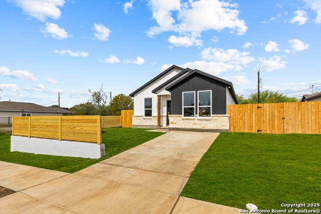 Image 26 of 28 For 135 Sligo